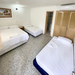 Habitación Cuádruple Económica